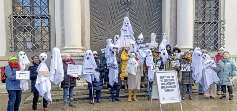 Omas, überall (XlX)