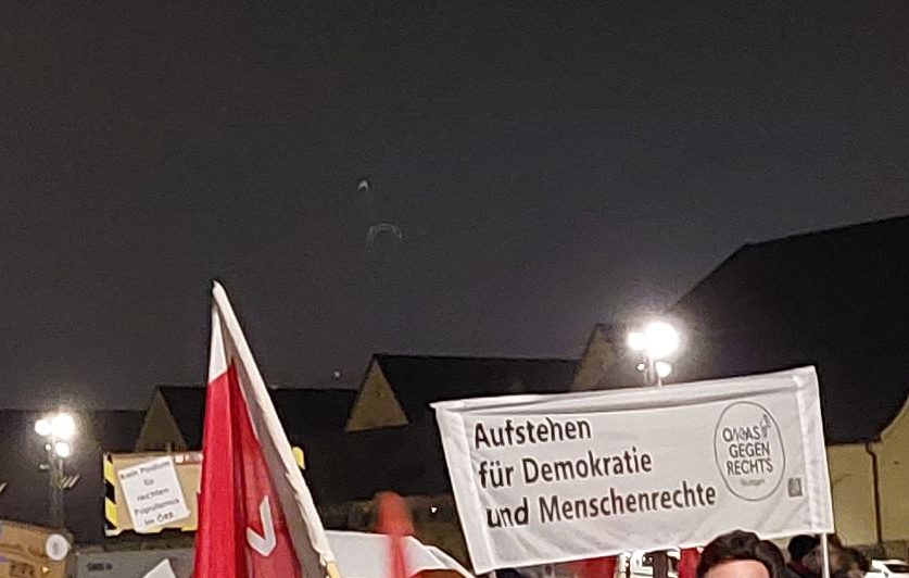 Hunderte protestieren gegen Fernsehdiskussion mit AfD-Kandidat